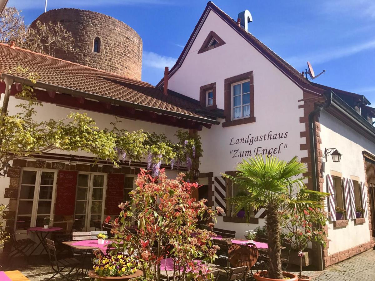 Landgasthaus "Zum Engel" Neuleiningen Екстериор снимка