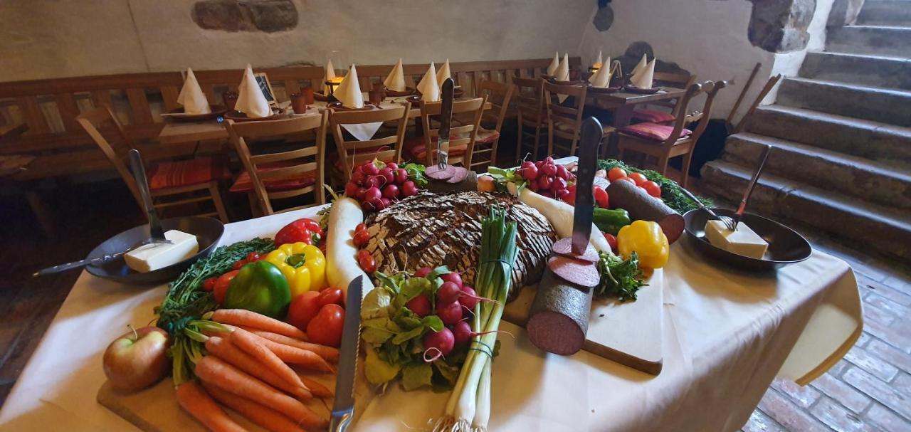Landgasthaus "Zum Engel" Neuleiningen Екстериор снимка